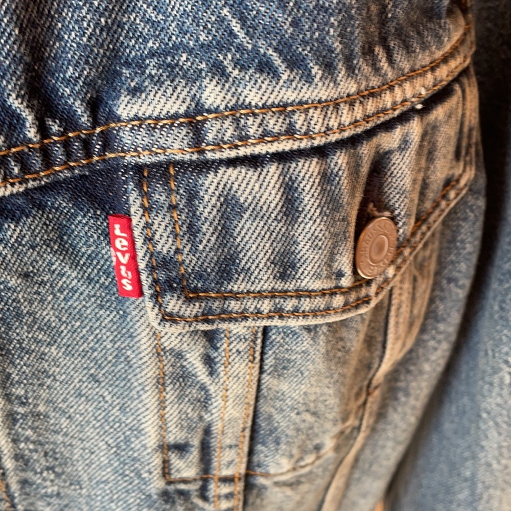 LEVI’S Denim jacket - Picture 6 of 7